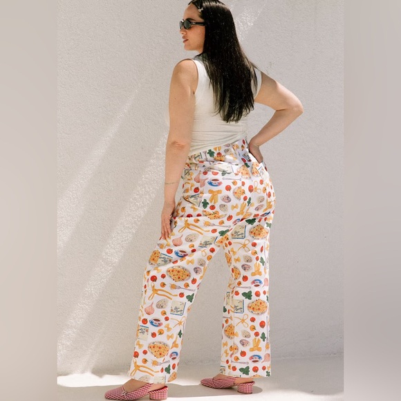 New Lisa Says Gah Robyn jeans in buon appetito print - Picture 2 of 12